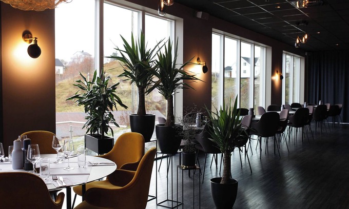 Sørvagen Hotel | The Tide - Hotel