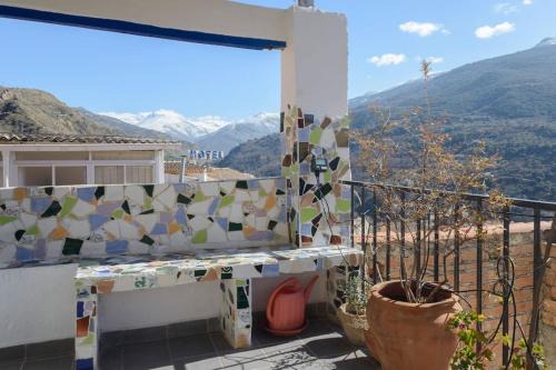 Guejar Sierra House | The Tile House