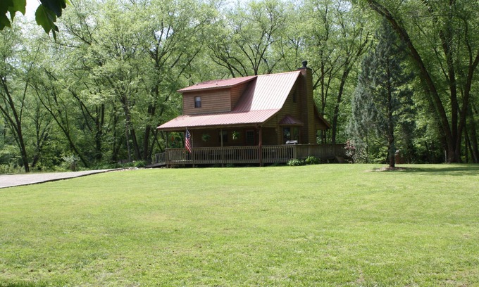Mineral Bluff House | The Toccoa Riverside Cabin