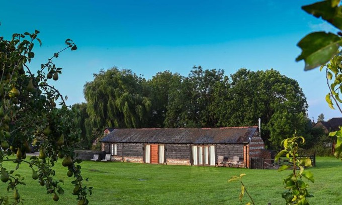 Wimborne Saint Giles Villa | The Tool Shed