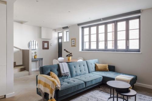 Bryanston and Dorset Square House | The Tranquil Den - Regent's Park - by Frankie Says