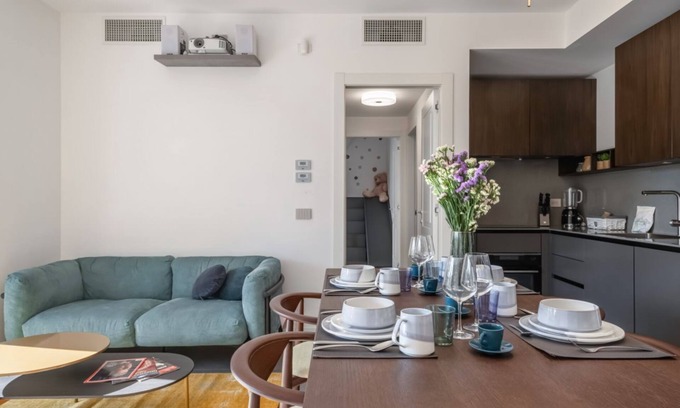 Zona XXIV Fonte Ostiense Apartment | The Tropical Corner by Rentbeat