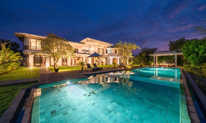 Jimbaran Villa | The Ultimate 5 Star Holiday Villa in Kabupaten Badung with Private Pool, Bali Villa 2097