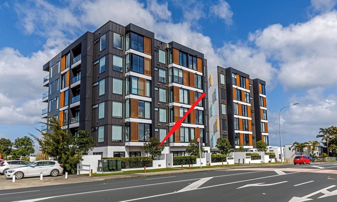 Takapuna House | The Urban Retreat - Takapuna Central Apartment