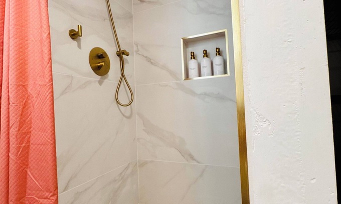 Springville Cottage | The Valley Hideout