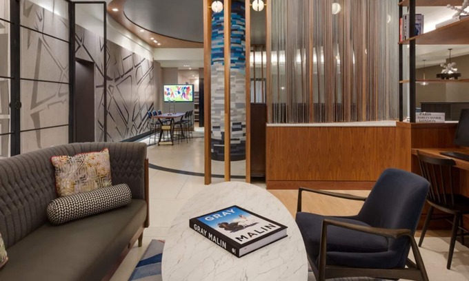 Koreatown Apartment | The Vibe on 5th IX Vibe 8758