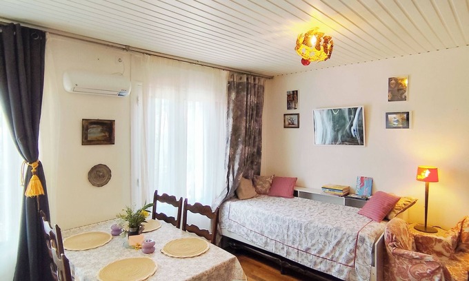 Jouy-le-Moutier House | The Villa de Moutier near the hobbies ile and Paris