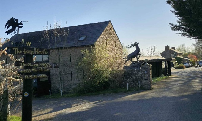 Callow House | The Warm Hearth | 15 Acre Estate-3 Hot tubs-3 Homes-Woodland & Rolling Views