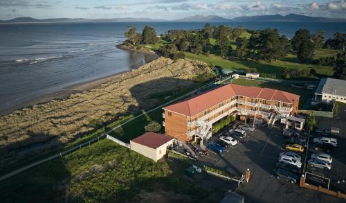 Swansea Hotel | The Waterloo Hotel