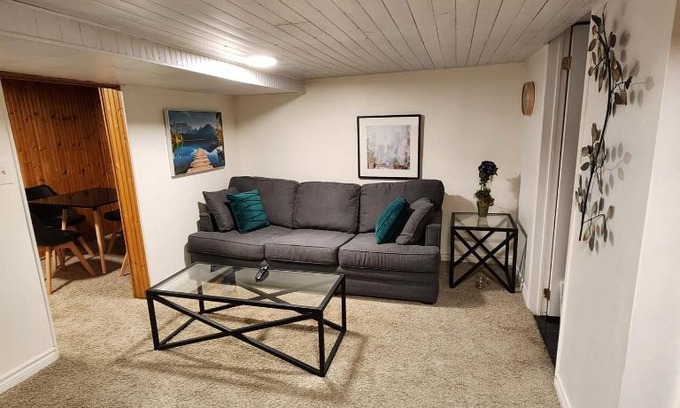 Kitchener Apartment | The Weber Suite