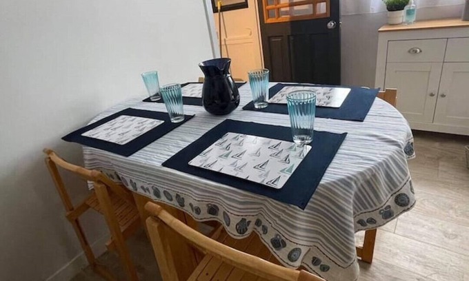 Lamlash Cottage | The Wee Cottage. Cosy 3 bedroom house in Lamlash
