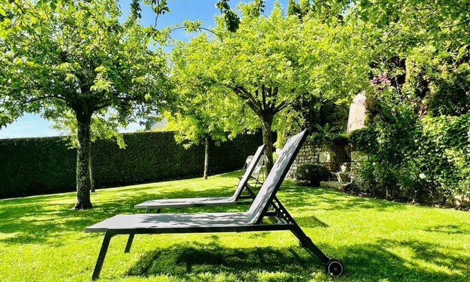 Equemauville House | The White House of the 10Honfleur