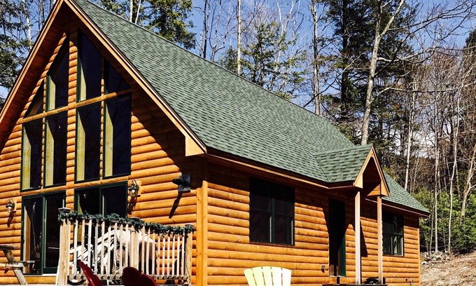 Jackson Cabin | The White Mountain Retreat - Close to Land History, Skiing and Outlet Shopping