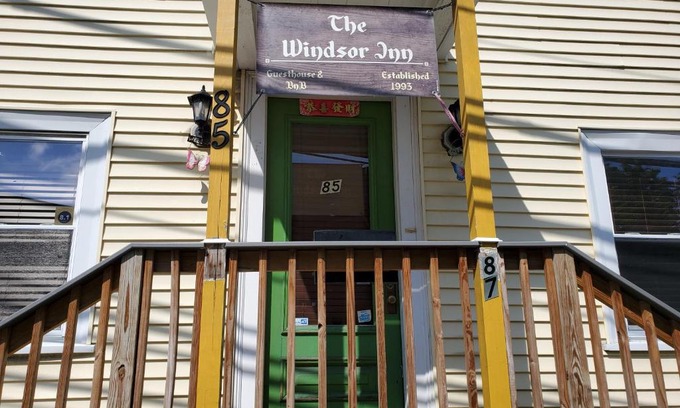The Port House | The Windsor Inn Guest House