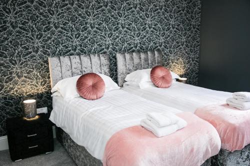 York Apartment | The Woolpack York - Unforgettable Group Getaway in Central York