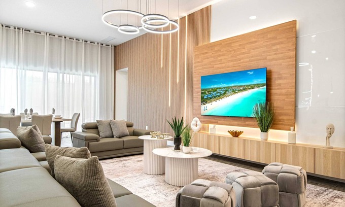 Kissimmee House | Themed Kids' Rooms, Pool & Game Loft Near Disney
