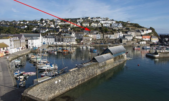 Mevagissey Cottage | Thimble cottage , sea, harbour and village views ,courtyard ,Wi-fi, logburner