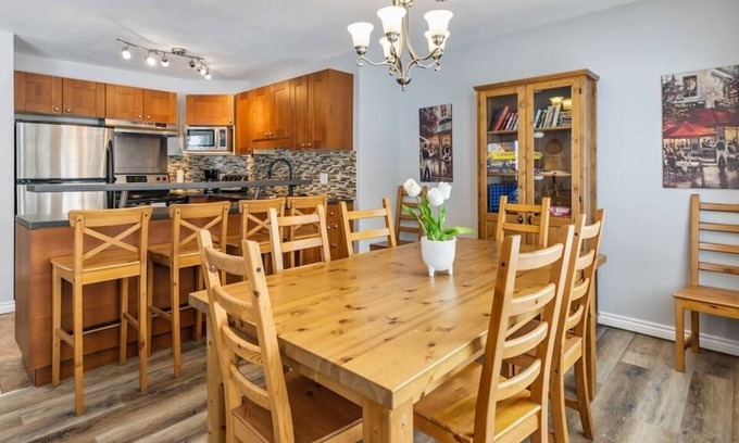 Big White Ski Resort Condo | This condominium is a 3 bedroom(s), 2 bathrooms, located in Beaverdell, BC.