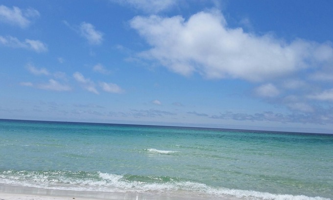 Kiska Beach Cottage | This Is A Beautiful duplex, Owned By Two Southern Chicks on the West End.