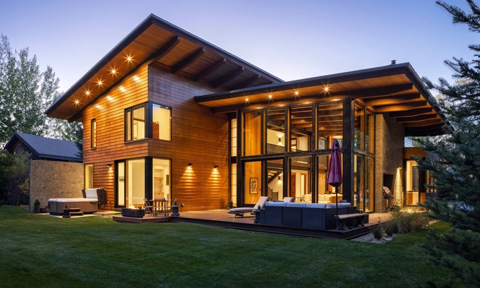 Indian Trails House | This modern mountain residence is located in Jackson Hole, Wyoming.
