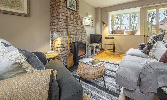 Great Snoring Apartment | This stylish, open plan, barn style retreat has been lovingly revamped for 2020.