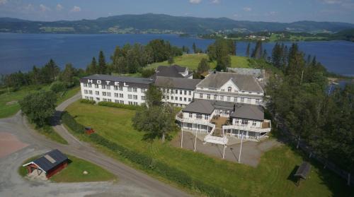 Selbu Hotel | Thon Partner Hotel Selbusjøen