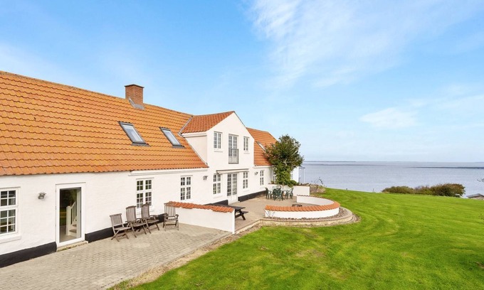 Struer Municipality House | "Thorge" - 75m to the fjord by Interhome