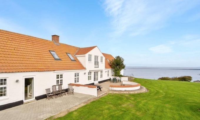Struer Municipality House | "Thorge" - 75m to the inlet by Interhome