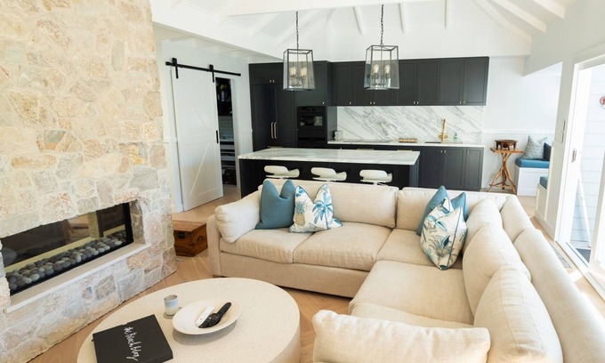 Palm Beach House | Three Cheeky Palms by TCC