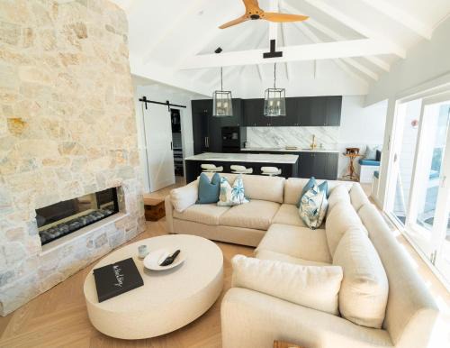 Palm Beach House | Three Cheeky Palms by TCC