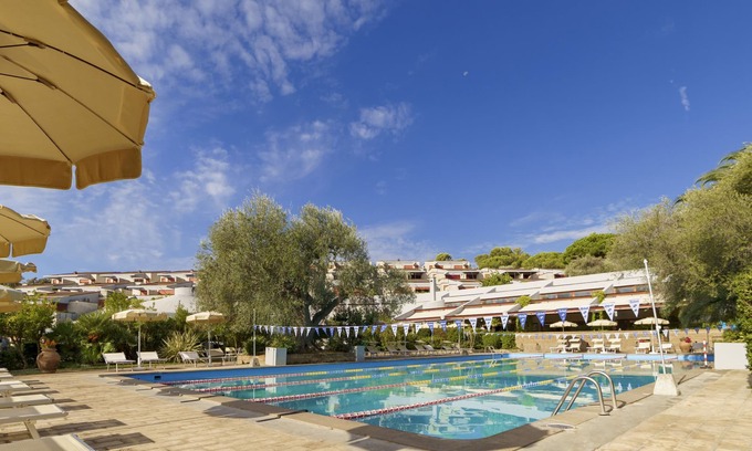 Castiglione della Pescaia Apartment | Three-room Classic by Interhome