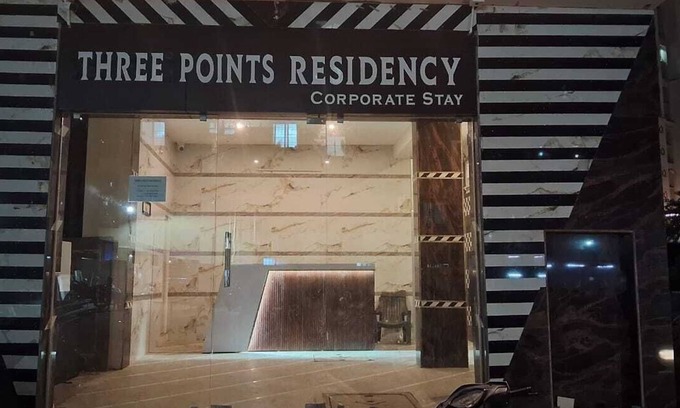 Navalur Hotel | Three Points Residency