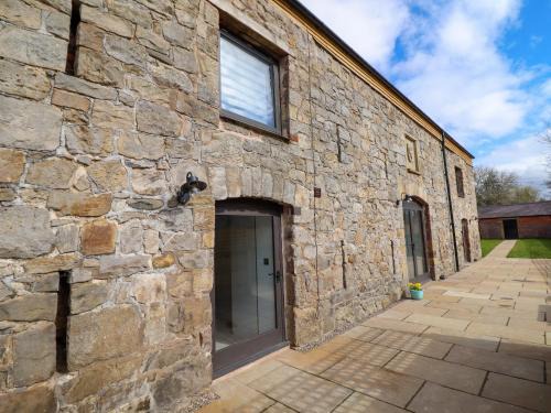 Chirk Bank House | Threshers Barn