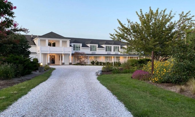 Tilghman Hotel | Tilghman Island Inn