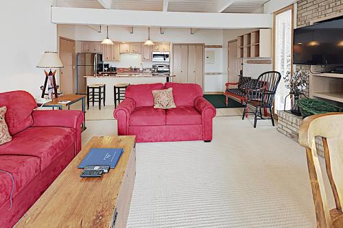Snowmass Village House | Timberline Condominiums 2 Bedroom Deluxe Unit B2D