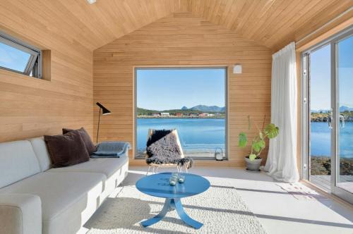 Bo Municipality House | Tiny Cabin In Vesterålen