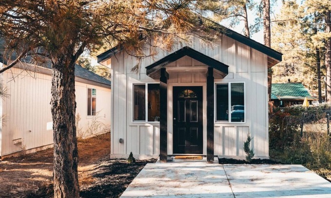 Mountainaire House | Tiny Home - Dark Sky Hideaway