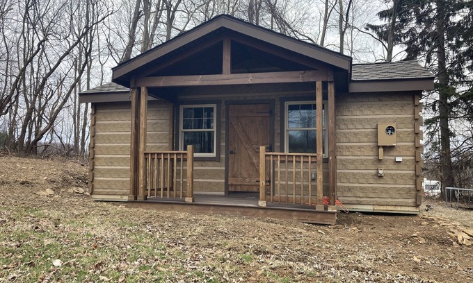 Stahlstown Cabin | Tiny Home Extravaganza