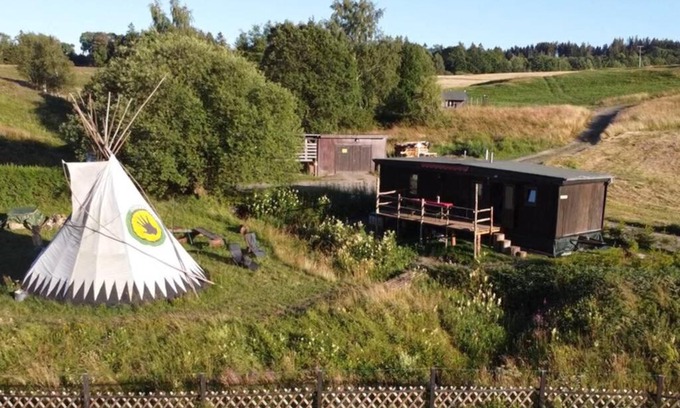 Benneckenstein Apartment | Tiny House mit Indianerzelt und Lagerfeuer im Harz