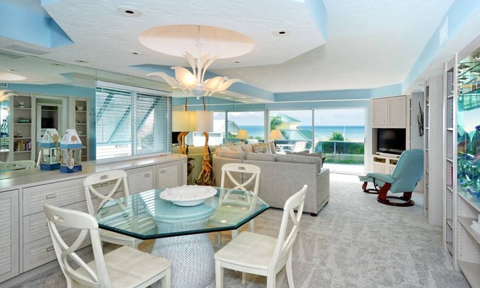 Siesta Key Condo | Tivoli by the Sea-Unit 407 - Gorgeous View of the Gulf