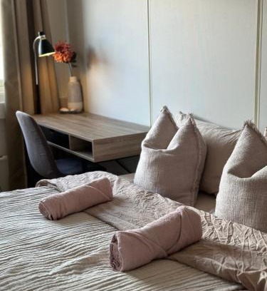 Tjeldsund Hotel | Tjeldøya Slott