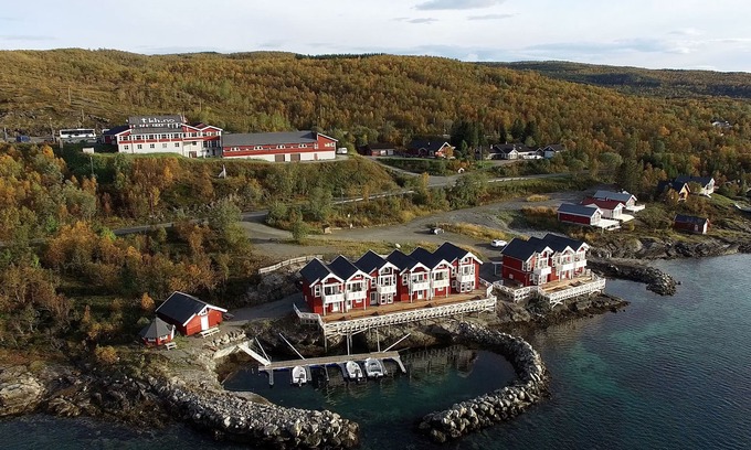 Evenskjer Cabin | Tjeldsundbrua Maritime