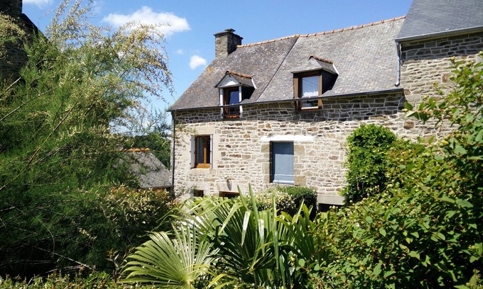 La Vicomte-sur-Rance Cottage | TO RENT GITE WITH SPA NEAR DINAN ST MALO COTE D EMERAUDE