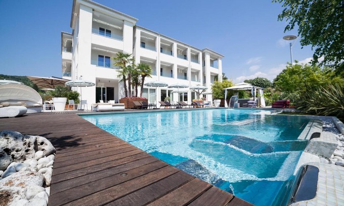 Garda Hotel | Tobago