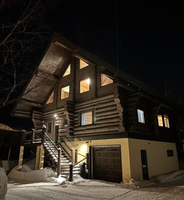 Kutchan Ski Chalet | Tobari 帷 Niseko Hanazono