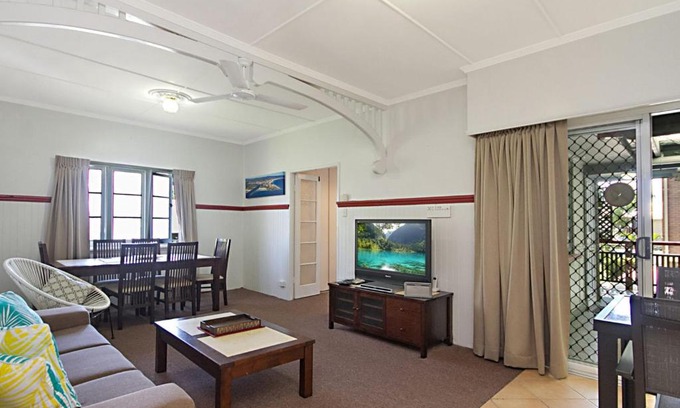 Coolangatta Apartment | Tondio Terrace Flat 1