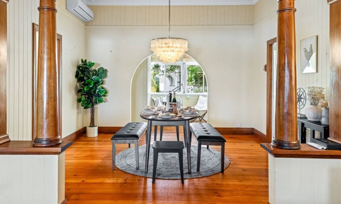Toowong House | Toowong - Stunning&Sweet 3BR Family House