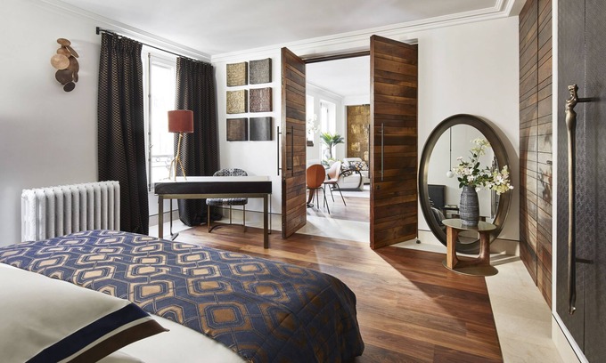 Quartier de la Place-Vendome Apartment | top luxury 3BR/3BA A/C art deco st honore architecturally designed