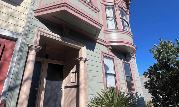 Russian Hill House | Top of the Park with Views Russian Hill 2 bedroom Townhouse