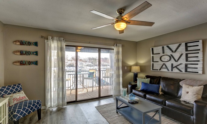 Osage Beach Condo | Totally Remodeled 1-Bedroom Condo with Fantastic Views with No Steps!